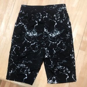 Pop fit athletic bike shorts leggings black marble